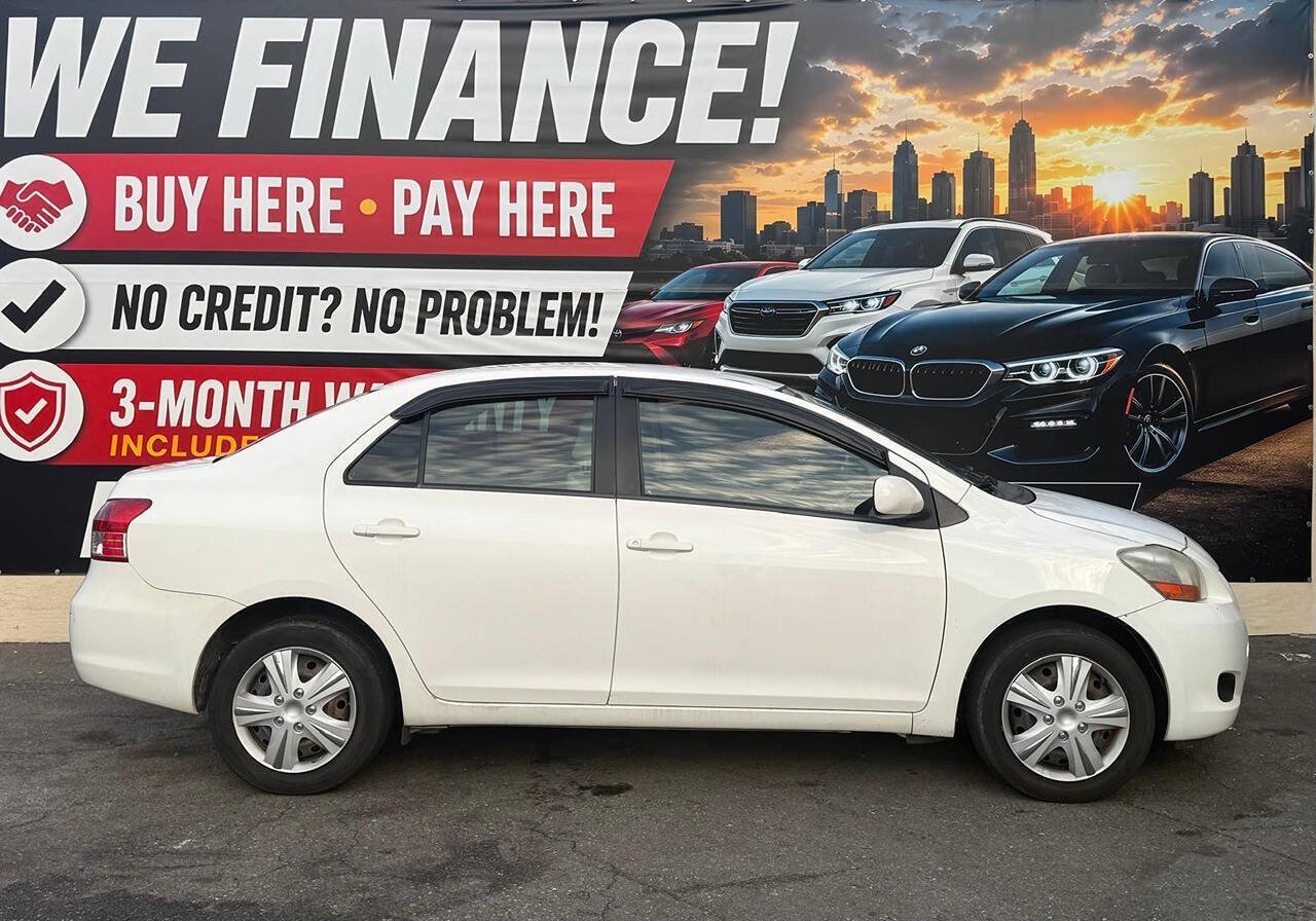 Used 2008 Toyota Yaris Sedan w/ Convenience Pkg FWD image 3