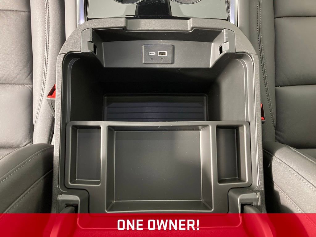 Used 2025 Chevrolet Suburban Z71 w/ Comfort Package image 12