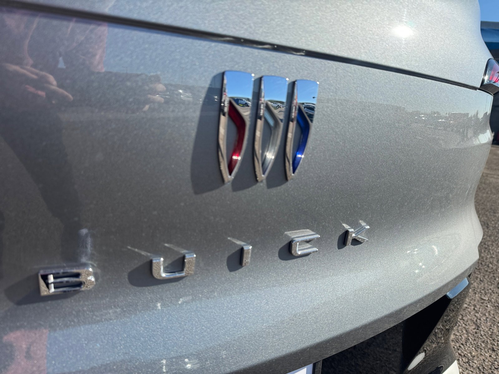 Used 2025 Buick Envista Sport Touring w/ Convenience I Package image 27