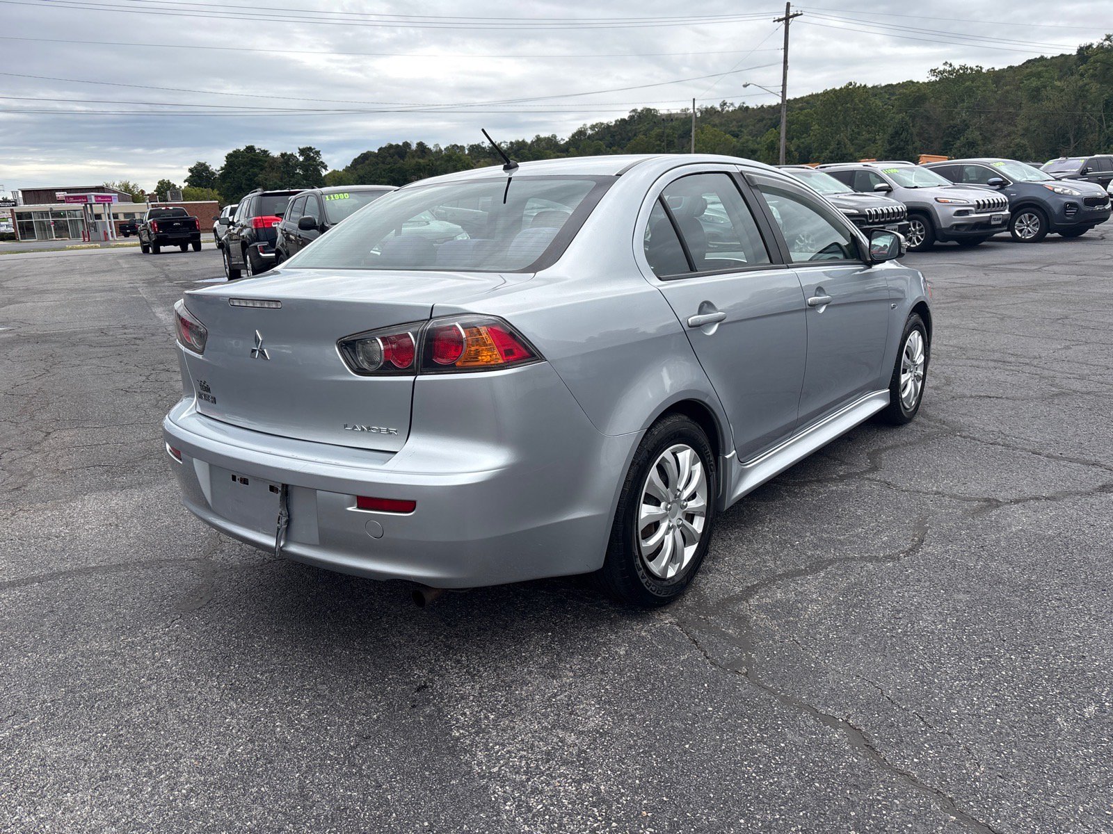 Used 2015 Mitsubishi Lancer ES FWD image 7