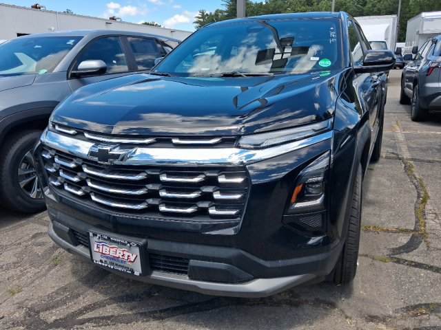 New 2026 Chevrolet Equinox LT AWD/4WD image 2
