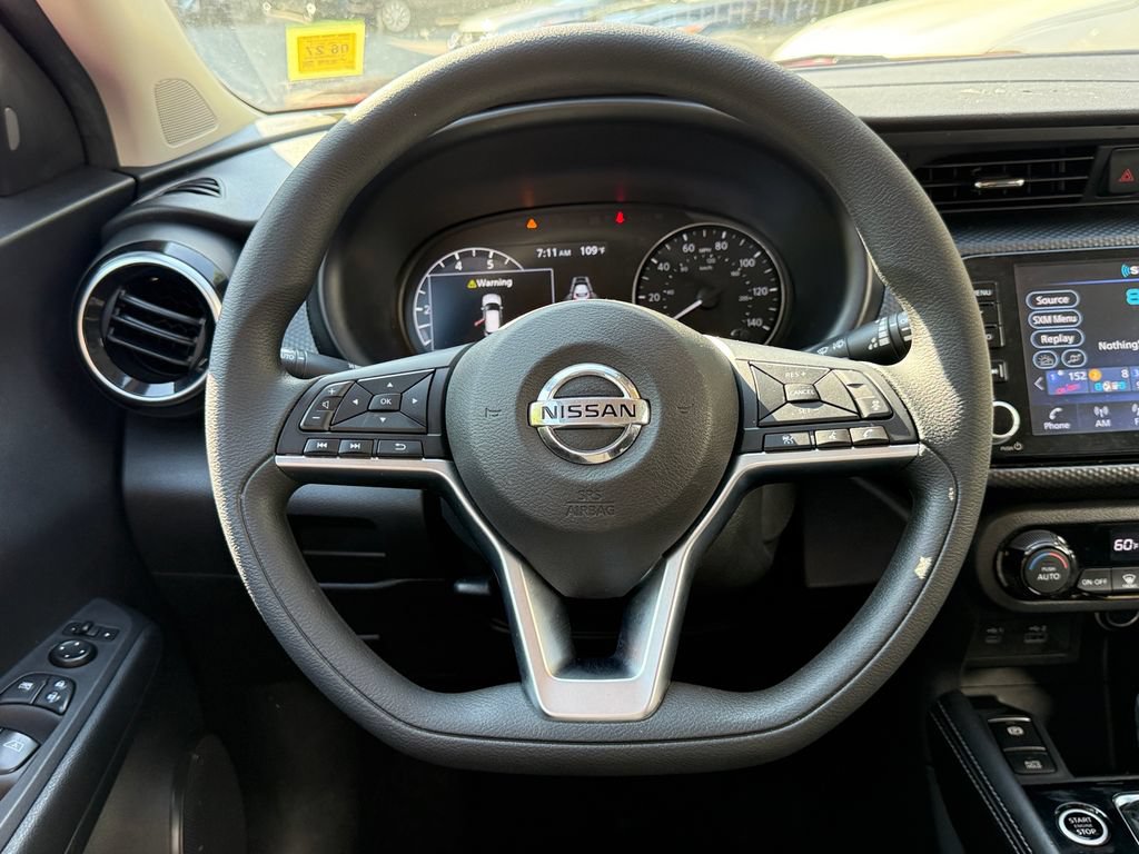 Used 2021 Nissan Kicks SV FWD image 15