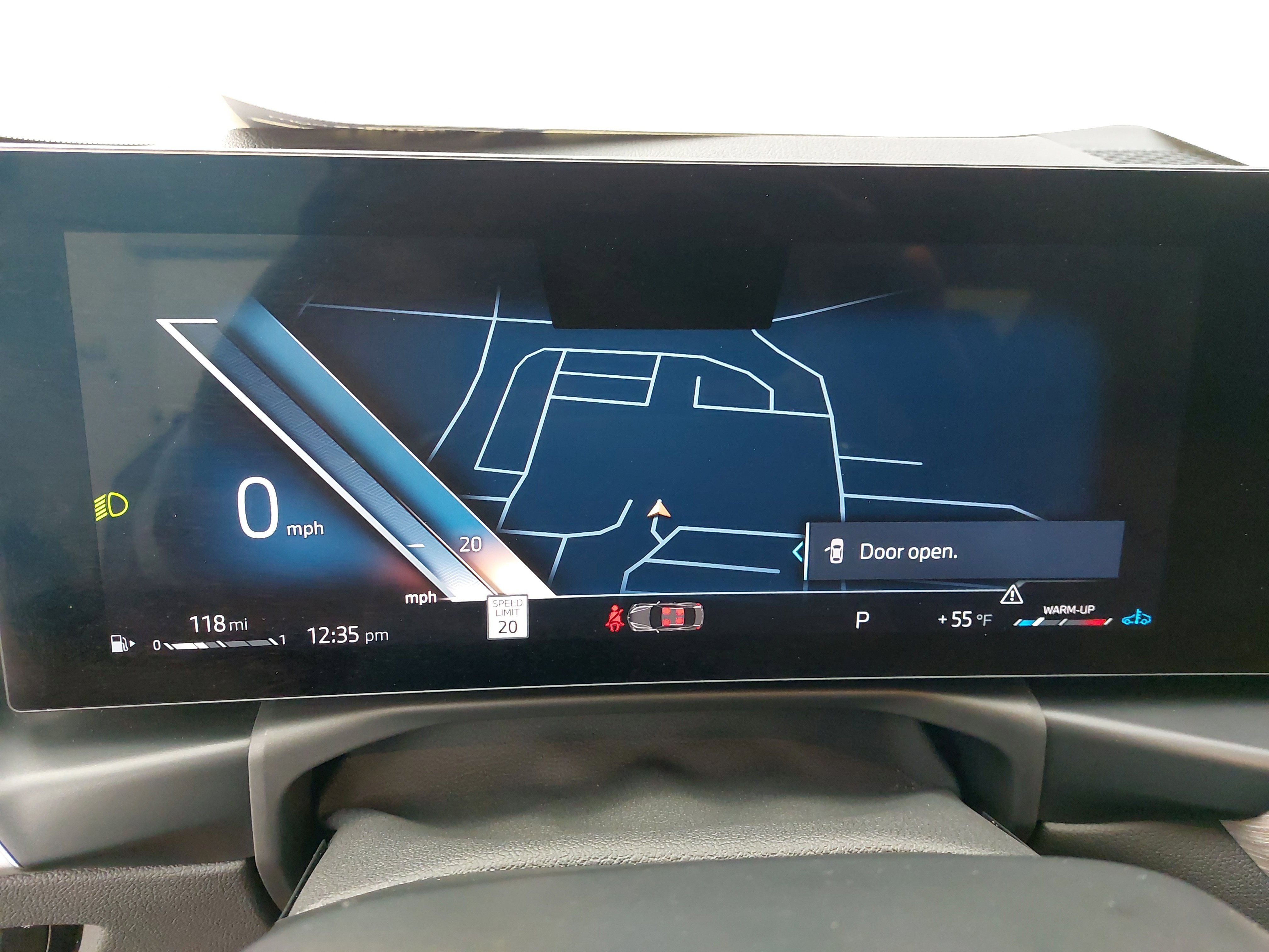 Used 2025 BMW 230i Coupe w/ M Sport Package image 18