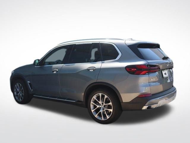 Used 2025 BMW X5 xDrive40i w/ Climate Comfort Package image 31