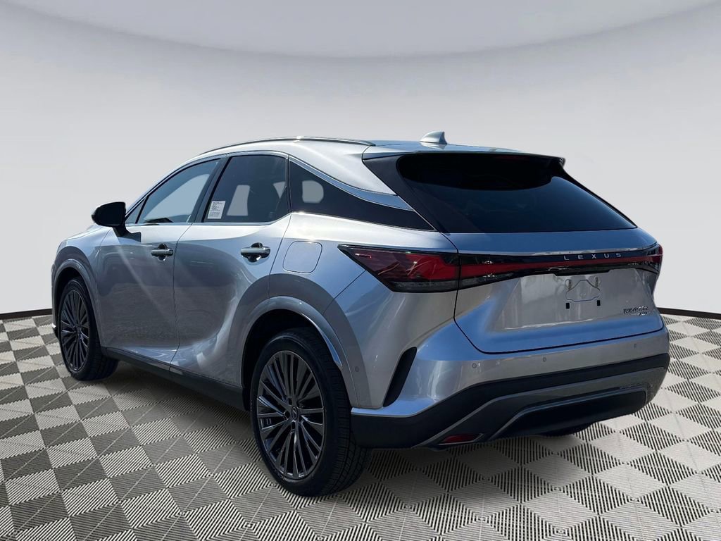 New 2026 Lexus RX 450h Luxury image 4