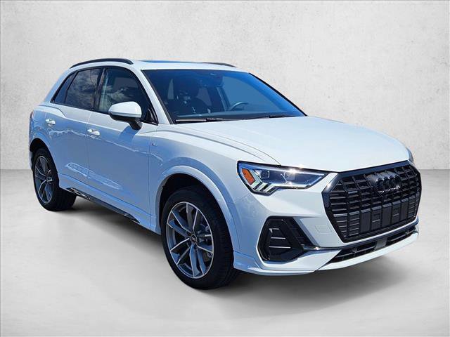 Used 2025 Audi Q3 2.0T Premium w/ Convenience Package AWD/4WD image 3