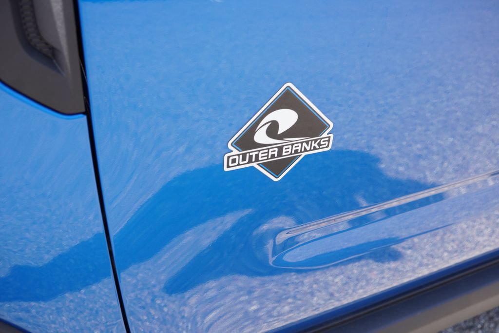 Certified 2025 Ford Bronco Sport Outer Banks w/ Outer Banks Tech Package+ AWD/4WD image 14