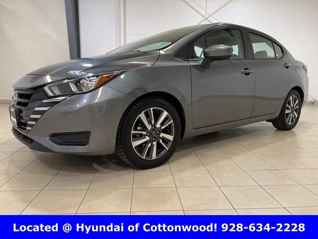 Used 2023 Nissan Versa SV video 1