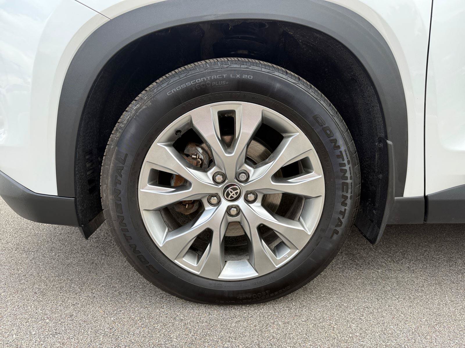 Used 2025 Toyota Grand Highlander AWD Hybrid image 30