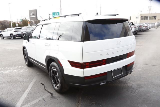 Used 2025 Hyundai Santa Fe SEL AWD/4WD image 5