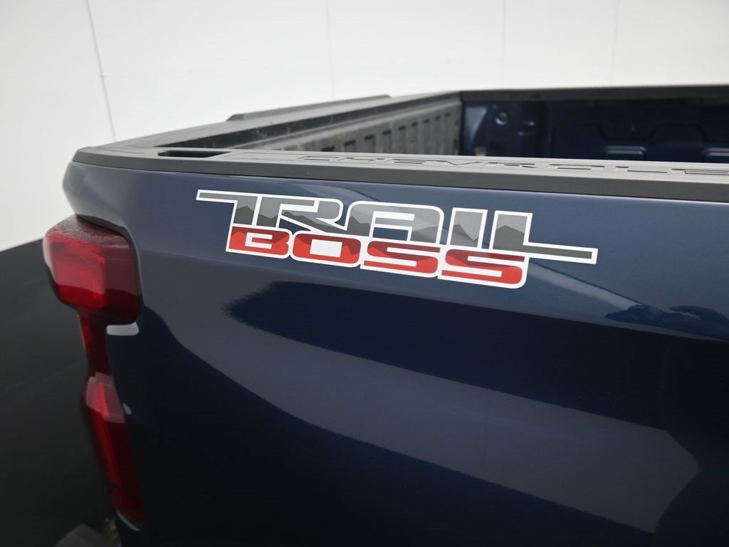 Used 2023 Chevrolet Silverado 1500 LT Trail Boss image 23