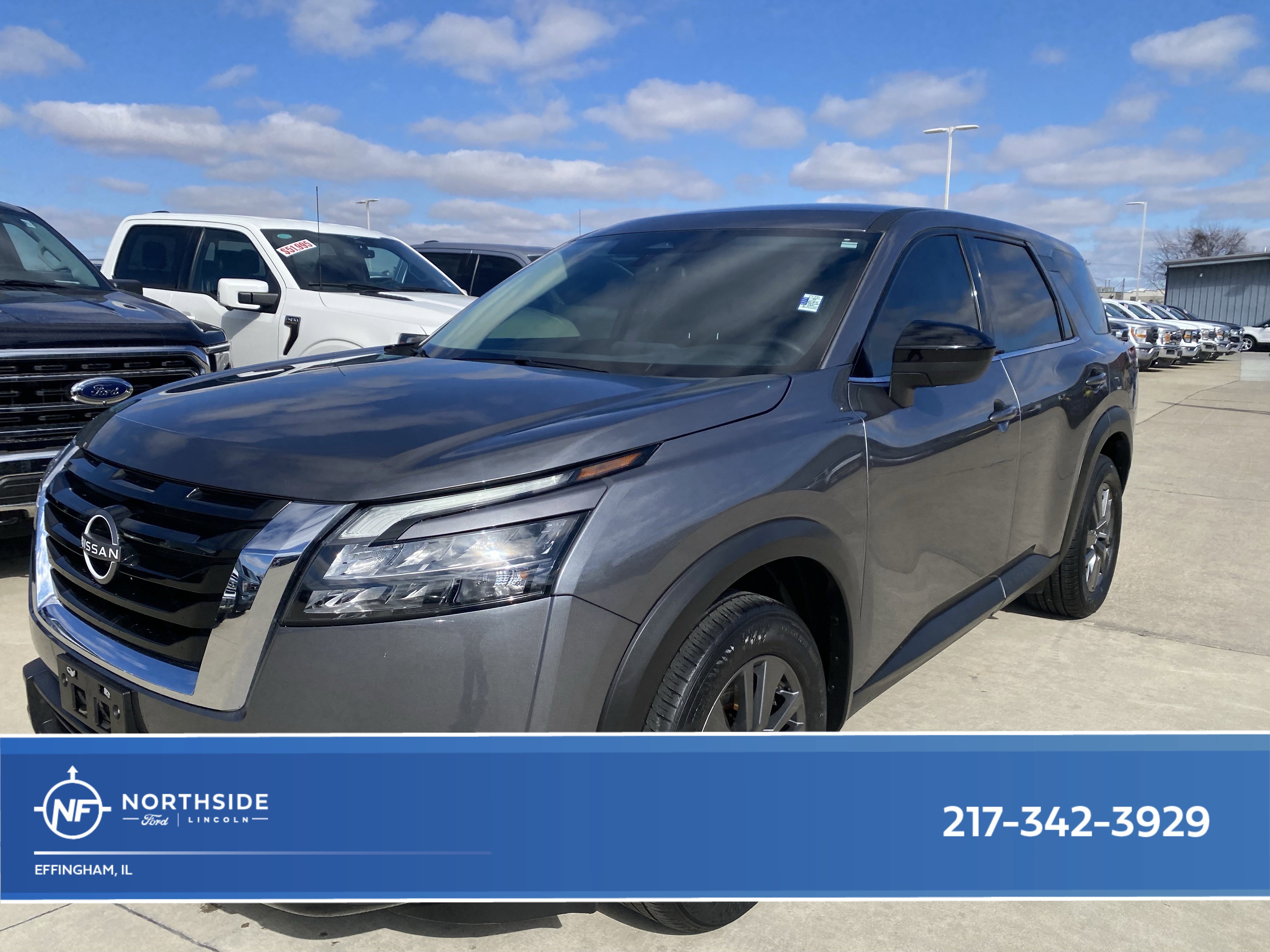 Used 2024 Nissan Pathfinder S