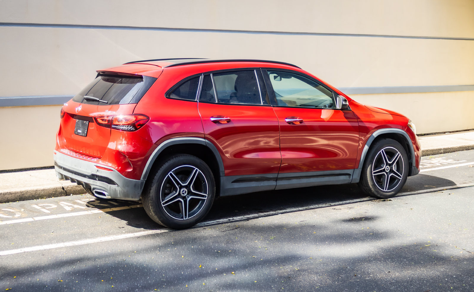 Used 2021 Mercedes-Benz GLA 250 4MATIC image 8
