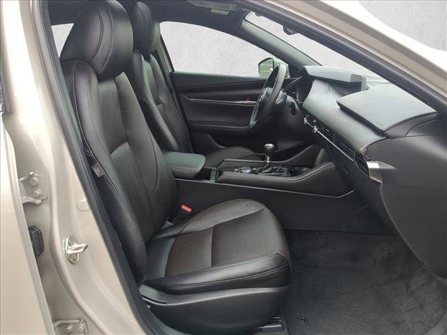 Used 2024 MAZDA MAZDA3 s image 21