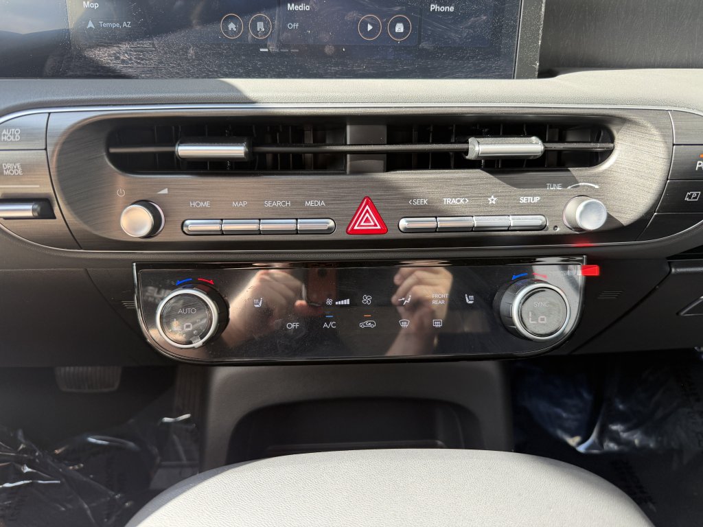 Used 2026 Hyundai Palisade SEL FWD image 23