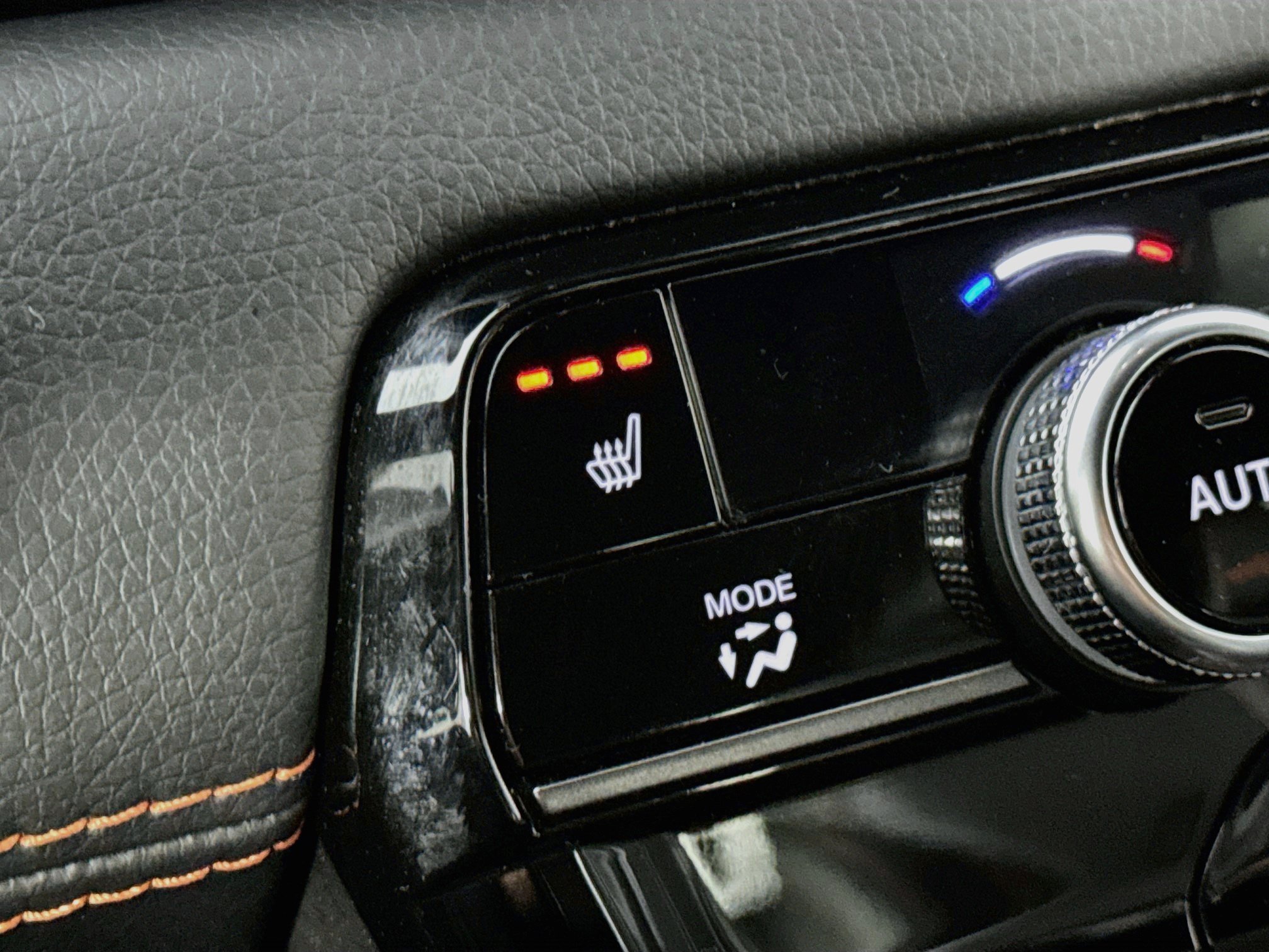 Certified 2025 Honda Pilot TrailSport image 19