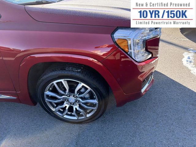 Used 2023 GMC Terrain Denali w/ Denali Premium Package image 4