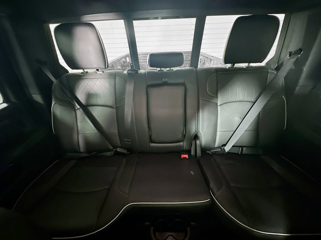 New 2025 RAM 2500 Limited image 10