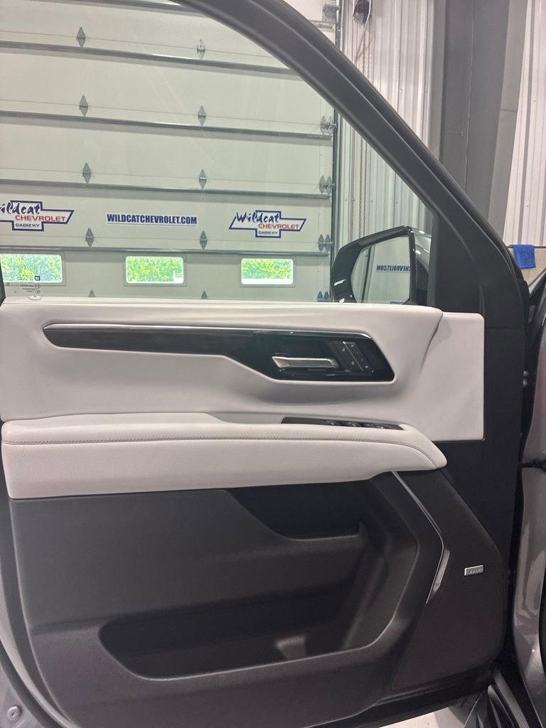 New 2026 Chevrolet Tahoe Premier AWD/4WD image 19