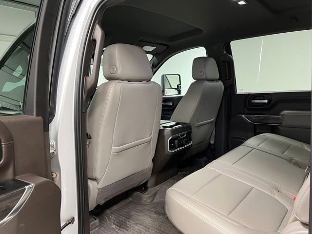 Used 2020 Chevrolet Silverado 2500 LTZ image 39