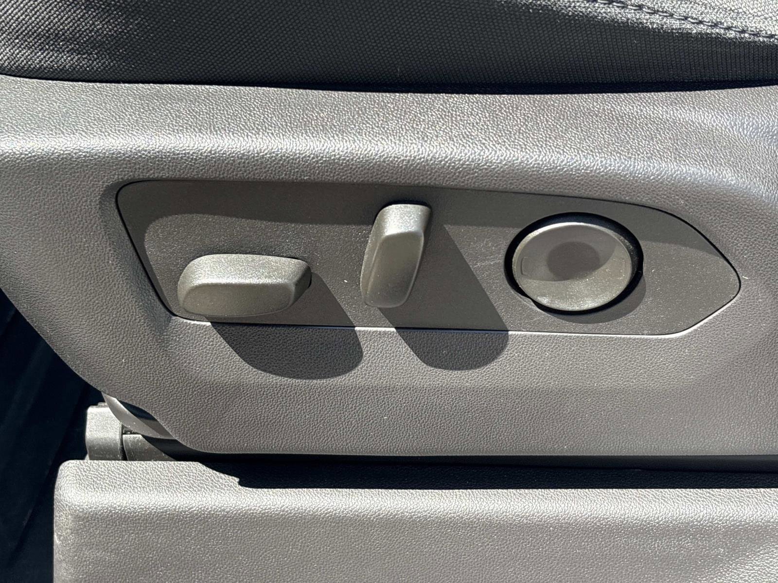 Certified 2024 GMC Sierra 1500 Pro w/ Pro Value Package AWD/4WD image 15