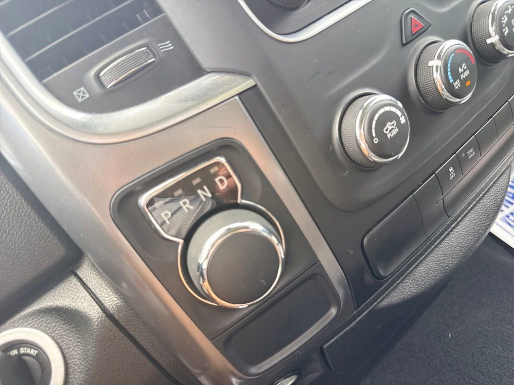 Used 2024 RAM 1500 Classic SLT image 32