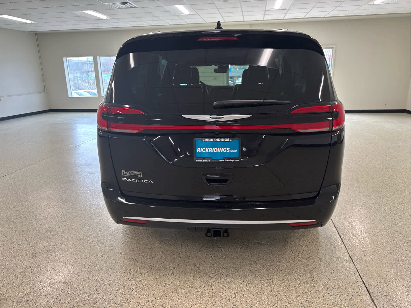 New 2026 Chrysler Pacifica Pinnacle FWD image 7