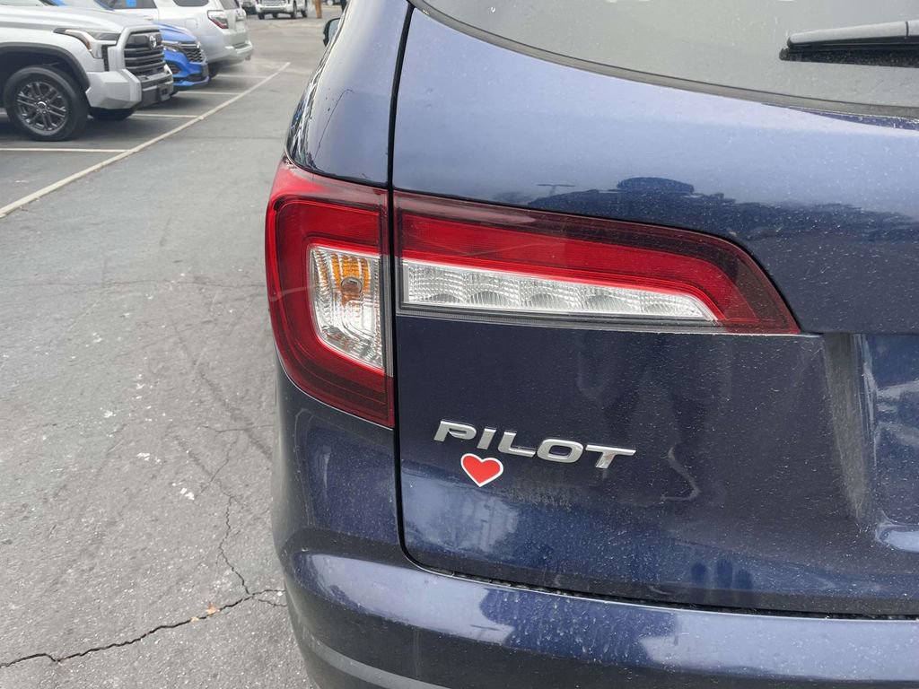 Used 2022 Honda Pilot Sport image 20