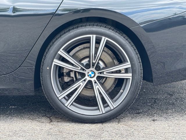 Certified 2023 BMW 330i xDrive Sedan w/ Premium Package AWD/4WD image 4