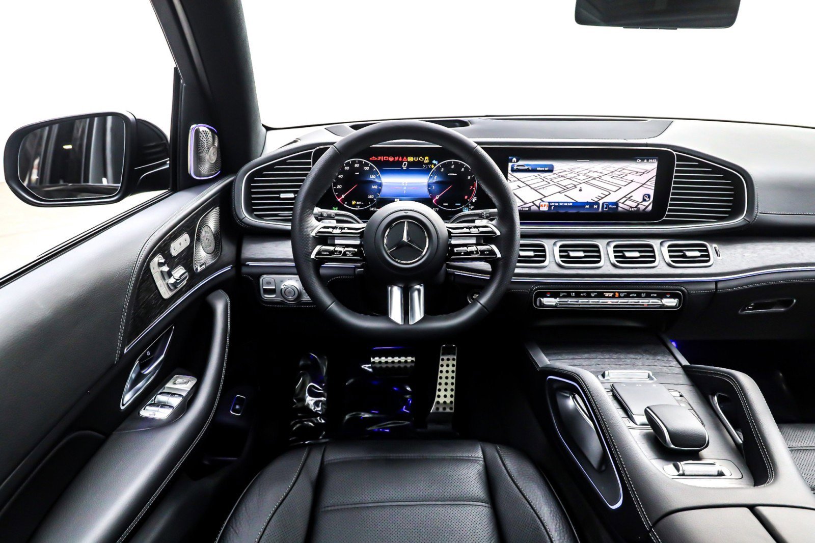 New 2026 Mercedes-Benz GLS 580 4MATIC image 4