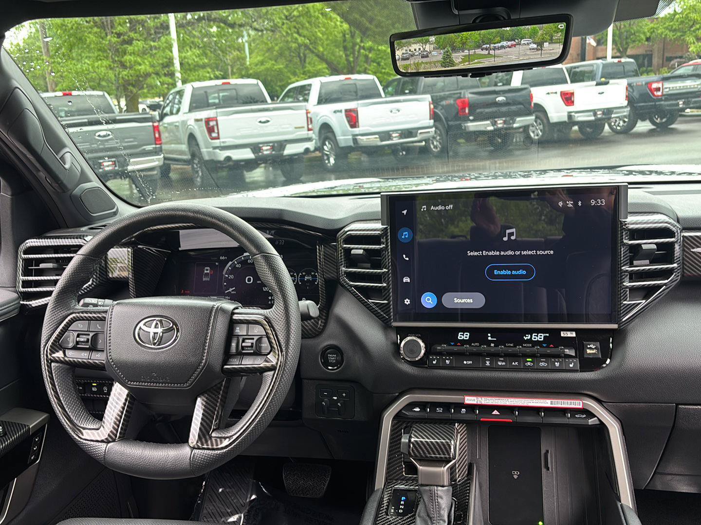 Used 2025 Toyota Tundra Limited AWD/4WD image 13
