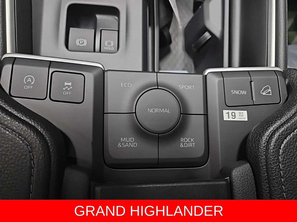New 2026 Toyota Grand Highlander AWD image 22