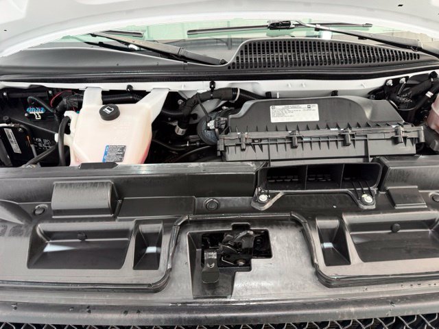 Used 2023 Chevrolet Express 3500 LS RWD image 8