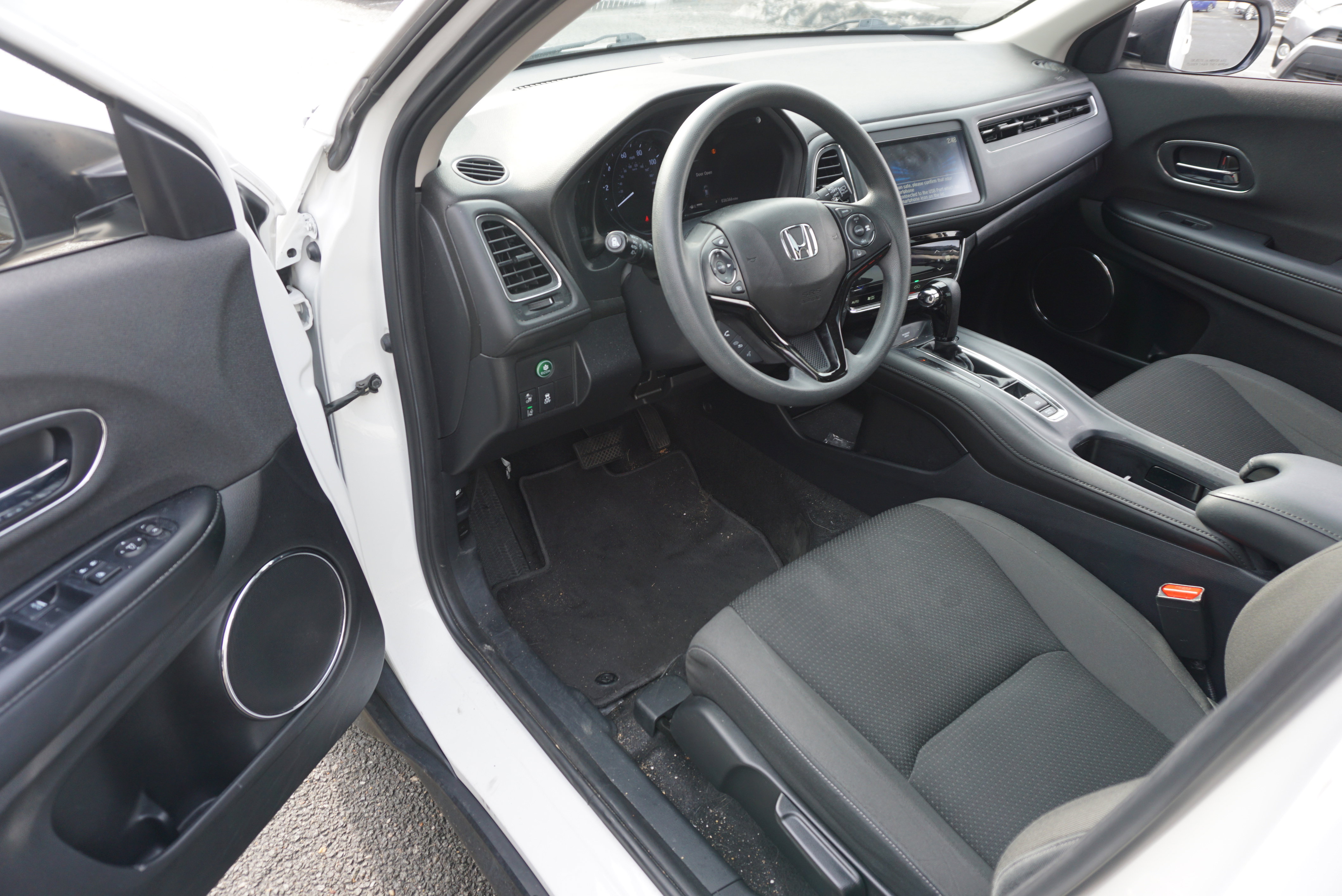 Used 2021 Honda HR-V EX image 7