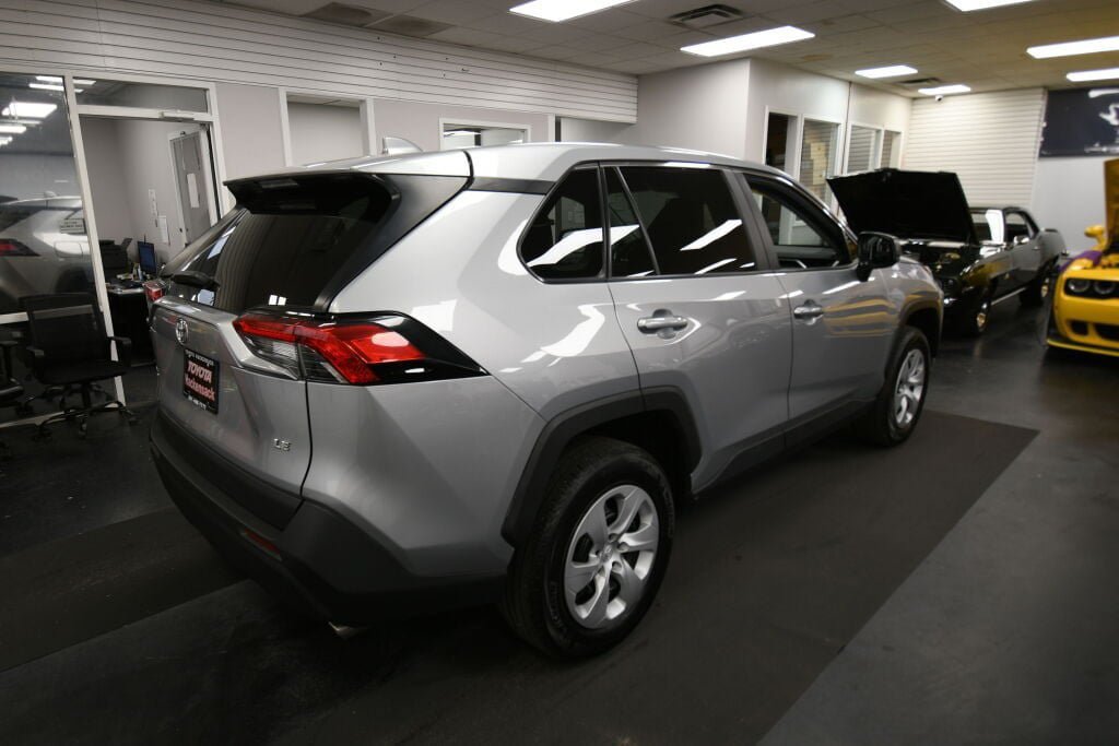 Used 2025 Toyota RAV4 LE FWD image 8