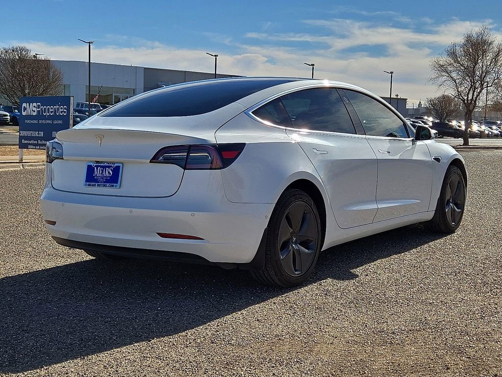 Used 2019 Tesla Model 3 Standard Range image 5