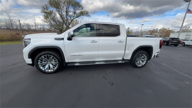 Used 2023 GMC Sierra 1500 Denali image 4
