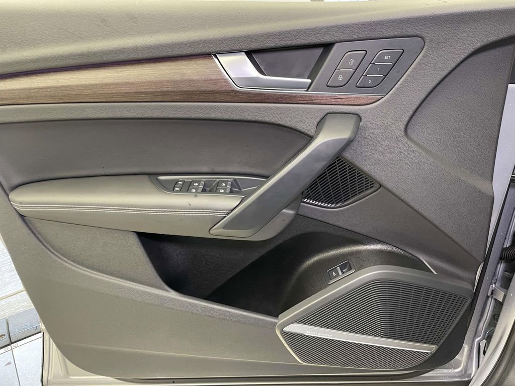 Used 2022 Audi Q5 2.0T Prestige image 35