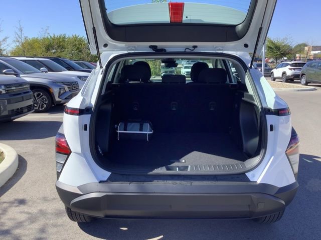 Certified 2026 Hyundai Kona SE AWD/4WD image 12