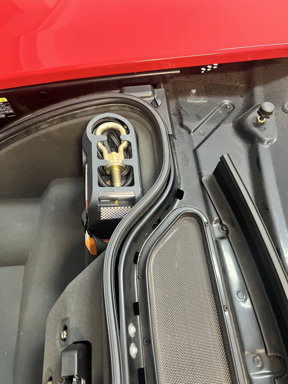 Used 2005 Ford GT RWD image 69