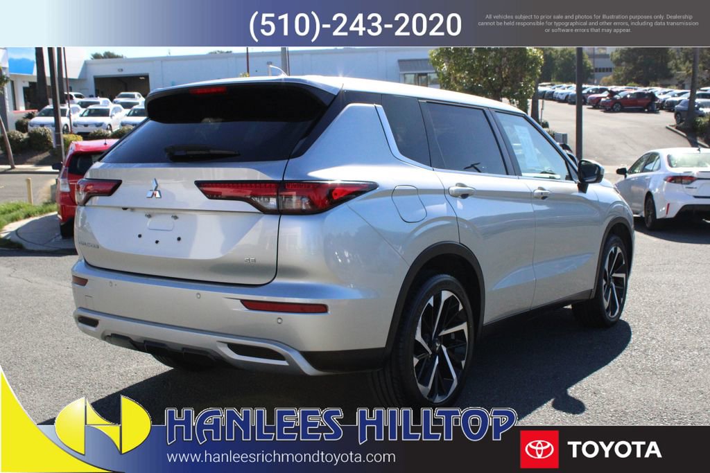 Used 2024 Mitsubishi Outlander SE image 7