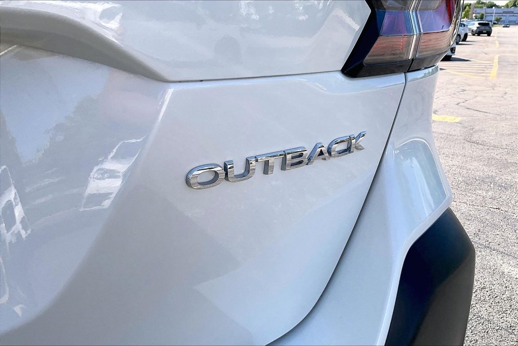 Certified 2024 Subaru Outback Premium w/ Popular Package #1A AWD/4WD image 8