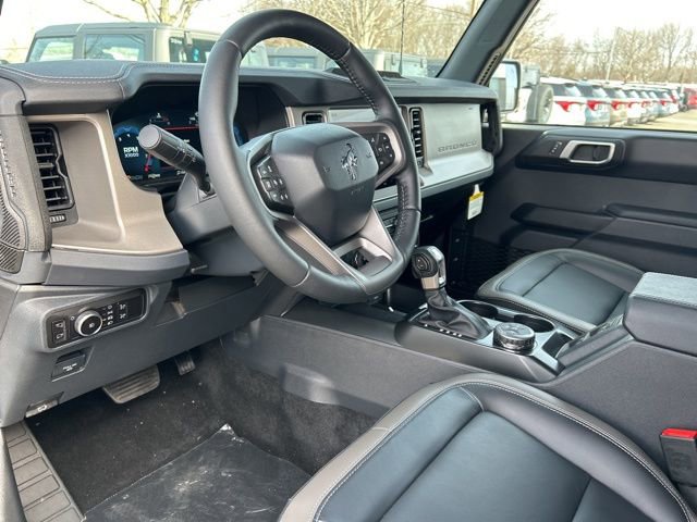 New 2025 Ford Bronco Outer Banks image 15