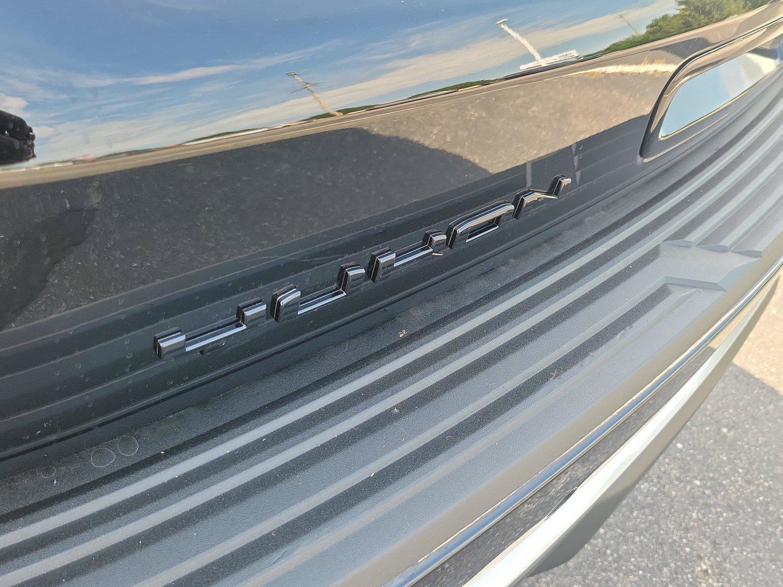New 2026 GMC Yukon XL Denali AWD/4WD image 6