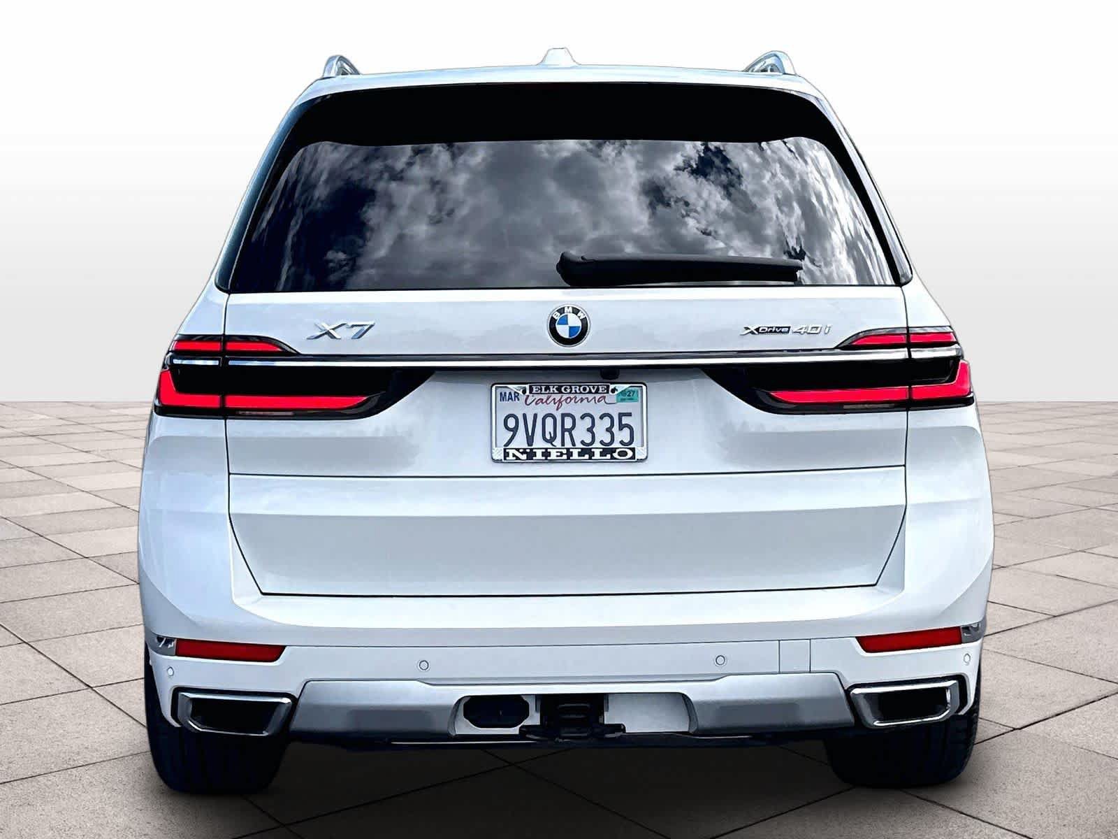 Used 2023 BMW X7 xDrive40i w/ Executive Package AWD/4WD image 8