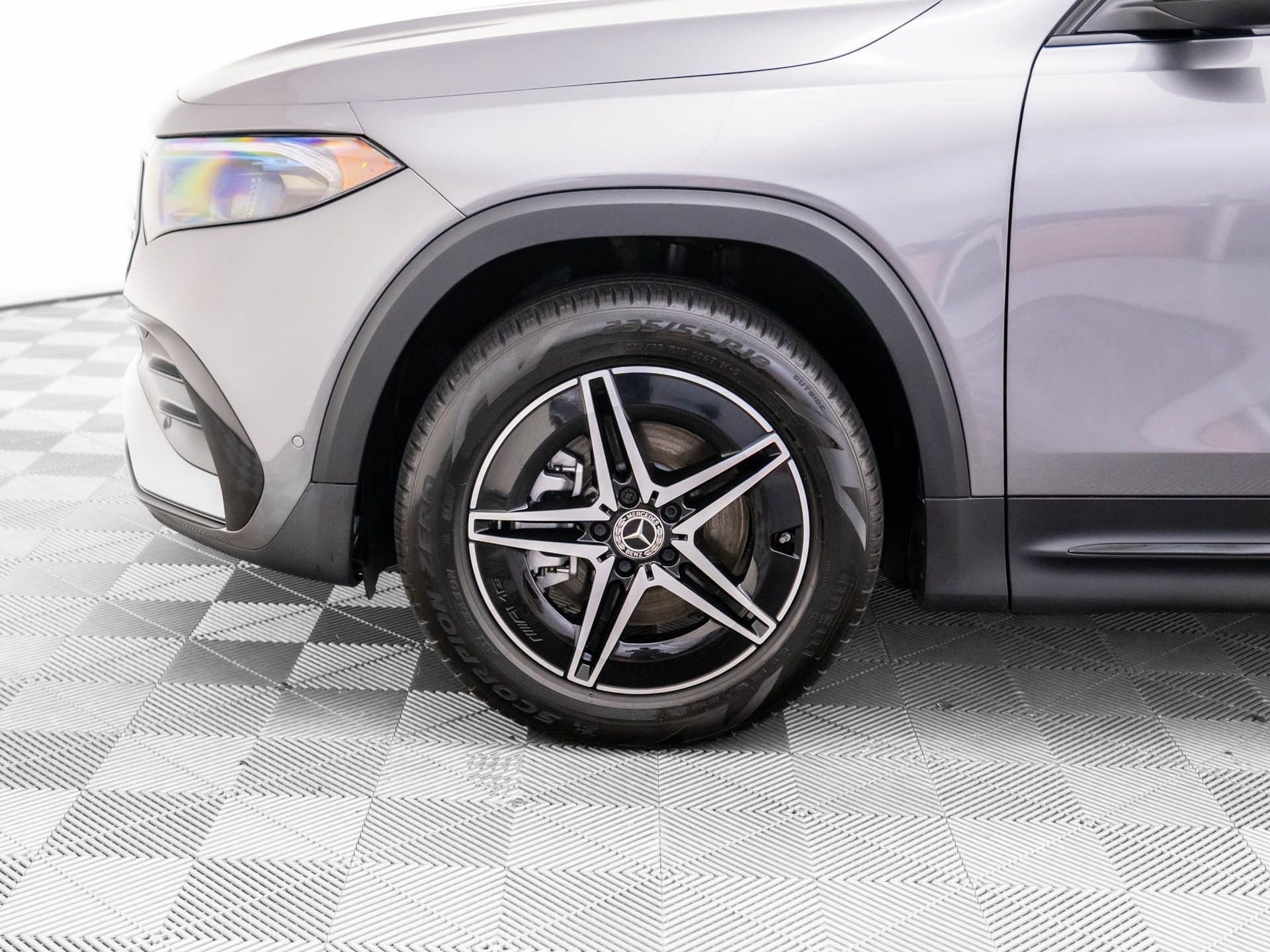 Certified 2023 Mercedes-Benz EQB 300 4MATIC image 35