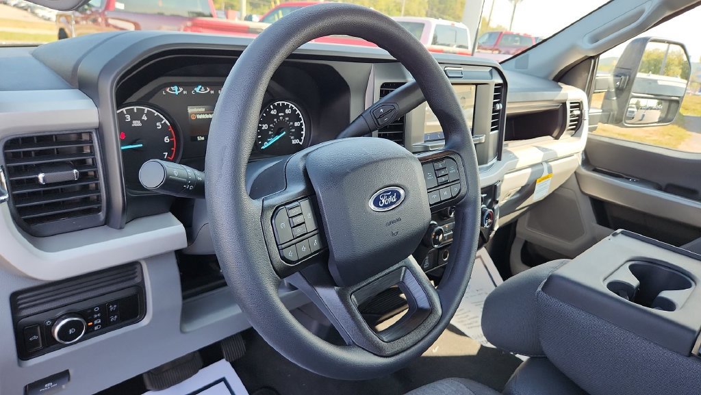 New 2026 Ford F350 XL w/ STX Appearance Package AWD/4WD image 18