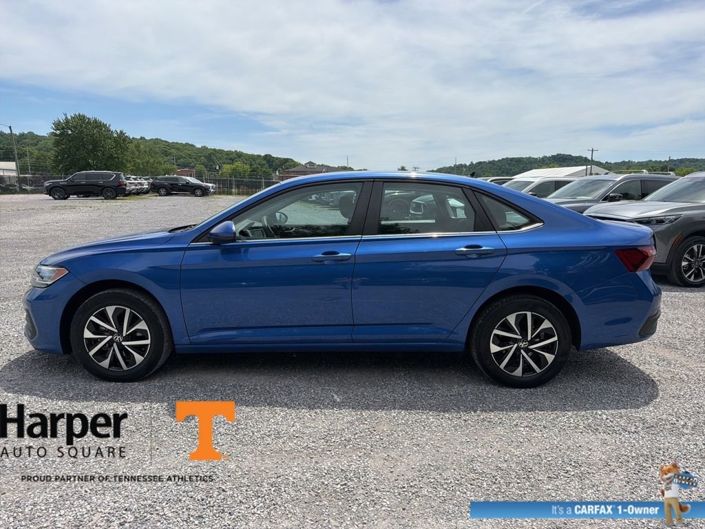 Used 2023 Volkswagen Jetta S FWD image 2