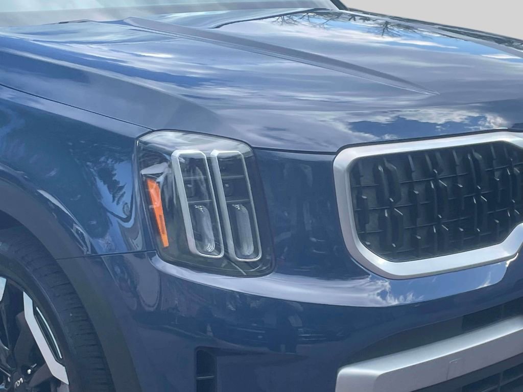 Used 2024 Kia Telluride EX image 9