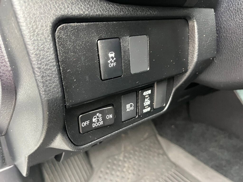 Used 2022 Toyota Tacoma 4x4 Double Cab image 26